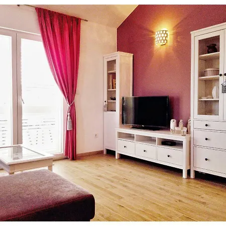 Apartment Nadoveza Tribunj (Sibenik-Knin)