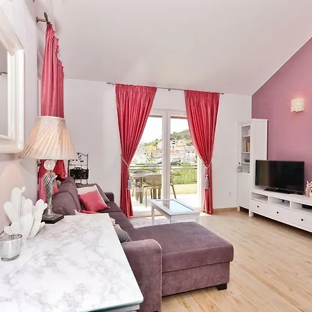 Apartment Nadoveza *