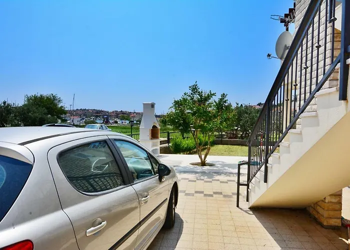 Nadoveza Apartamento *