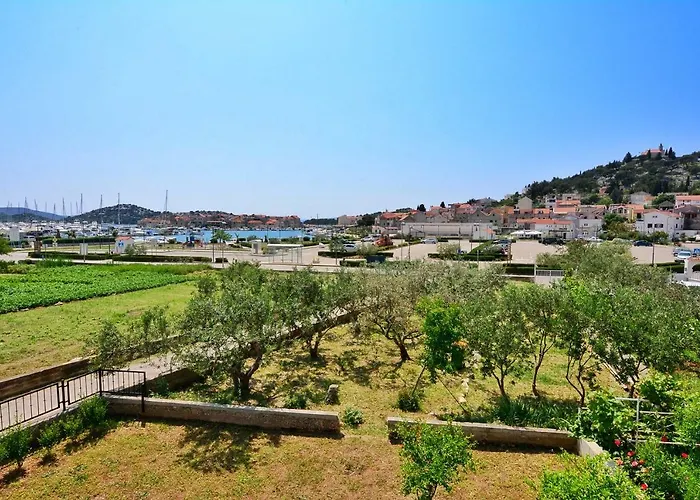 Appartement Nadoveza