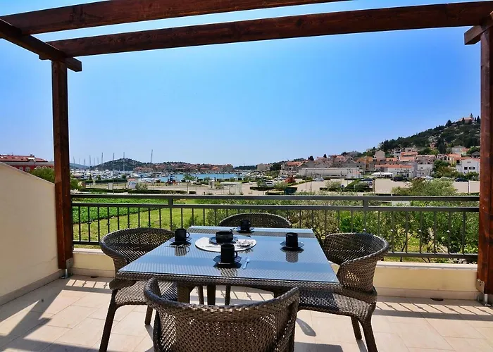 Appartement Nadoveza *